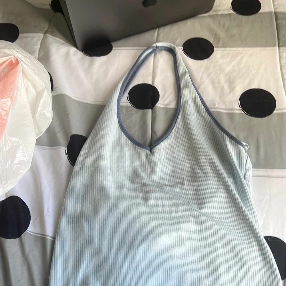 halter top